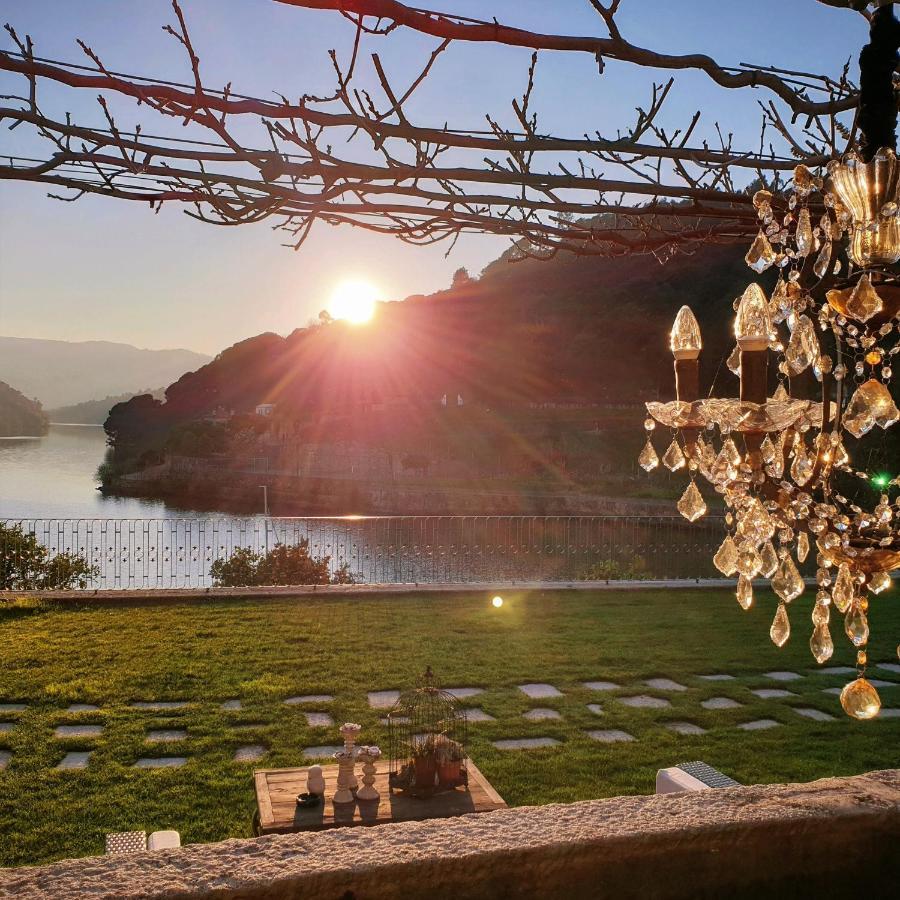 Douro Suites Ribadouro Esterno foto